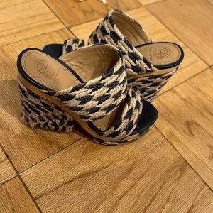 Women’s size 6.5 Tory Burch sandals - worn with stain